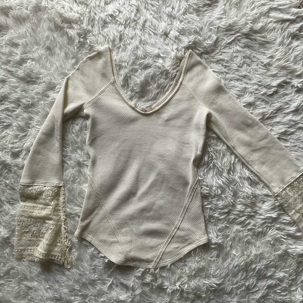 Free people long sleeves top